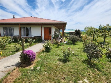 Venta / Casa / Molina