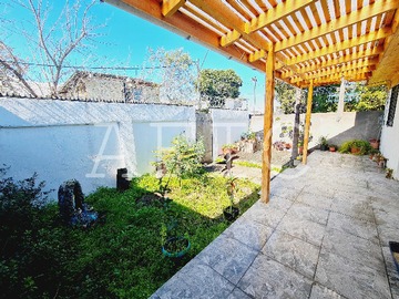 Venta / Casa / Ñuñoa