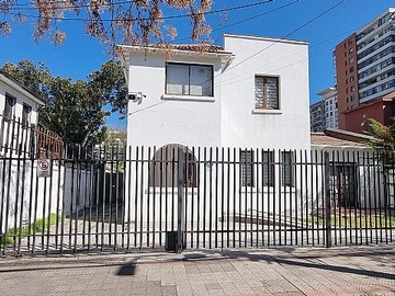 Venta / Casa / Ñuñoa