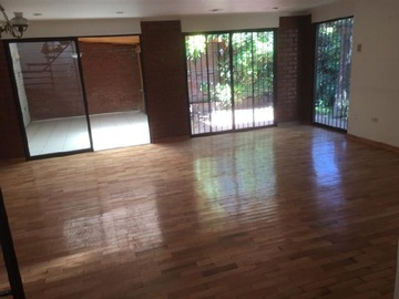 Venta / Casa / Ñuñoa
