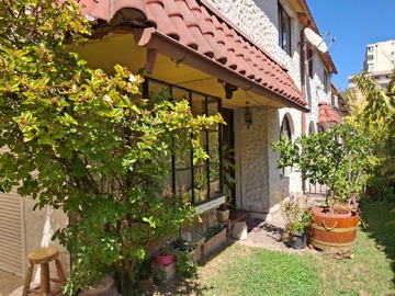 Venta / Casa / Ñuñoa