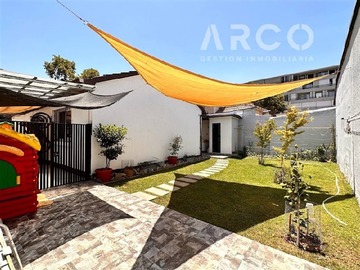 Venta / Casa / Ñuñoa