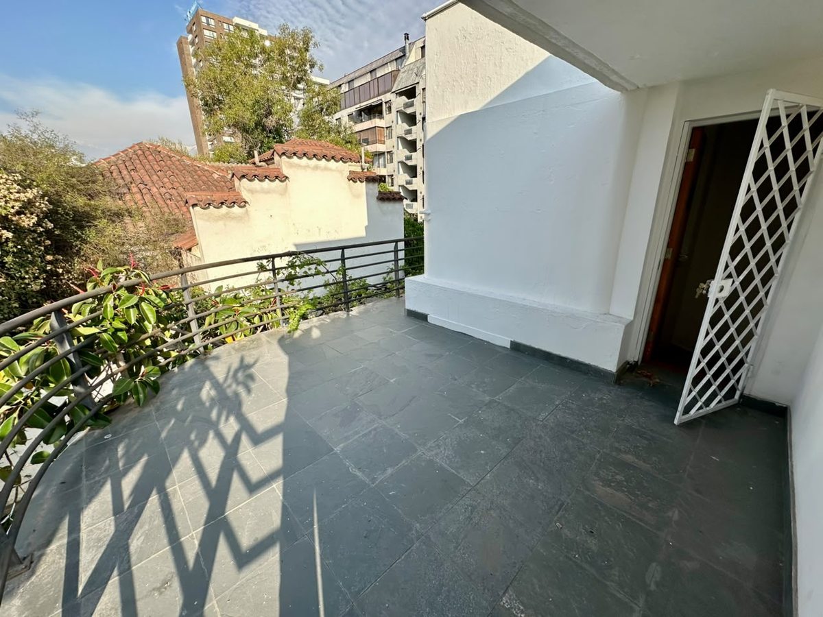 TERRAZA DELANTERA