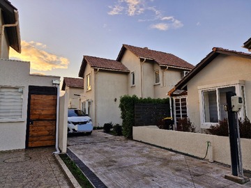 Venta / Casa / Padre Hurtado