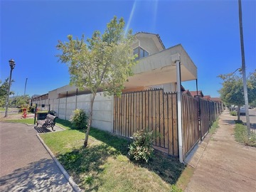 Venta / Casa / Padre Hurtado