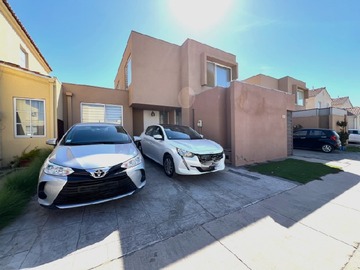 Venta / Casa / Padre Hurtado