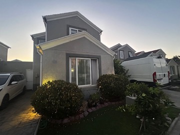 Venta / Casa / Padre Hurtado