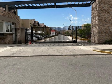 Venta / Casa / Padre Hurtado