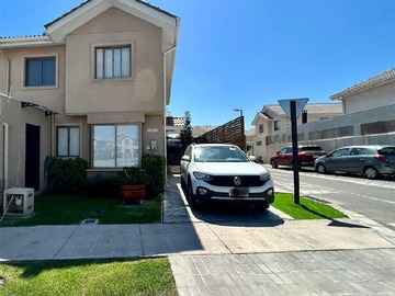 Venta / Casa / Padre Hurtado