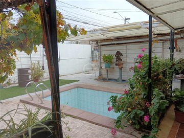 Venta / Casa / Padre Hurtado
