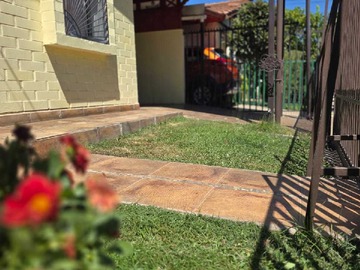 Venta / Casa / Padre Hurtado