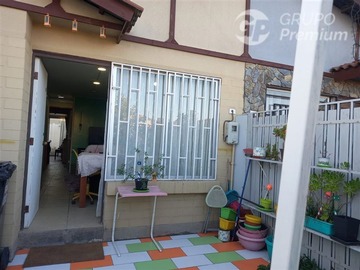 Venta / Casa / Padre Hurtado