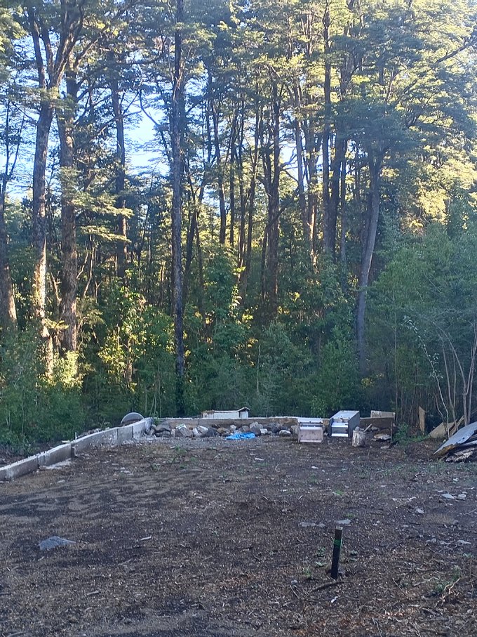 Espacio a orilla de camino