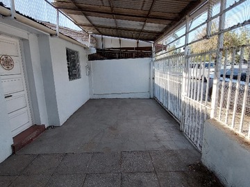 Antejardin-Estacionamiento