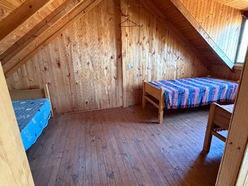 habitación 1 con múltiple espacio para camas