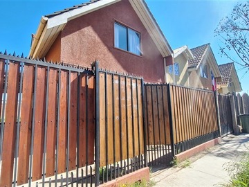 Venta / Casa / Peñaflor