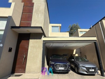 Venta / Casa / Peñalolén