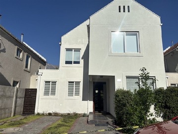 Venta / Casa / Peñalolén