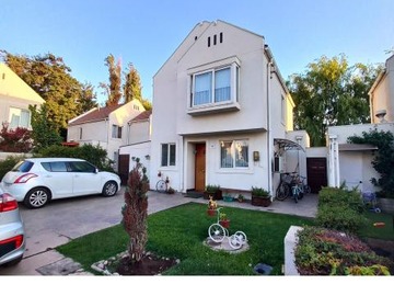 Venta / Casa / Peñalolén