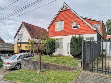 Venta / Casa / Penco