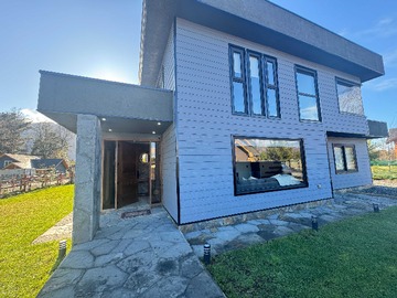 Venta / Casa / Pucón