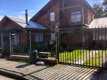 Venta / Casa / Pucón