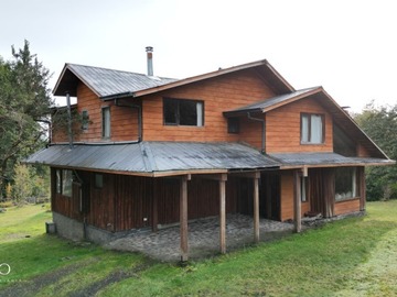 Venta / Casa / Pucón