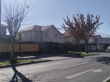 Venta / Casa / Puente Alto