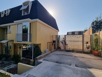 Venta / Casa / Puente Alto