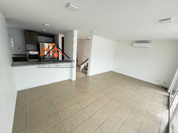 Venta / Casa / Puente Alto