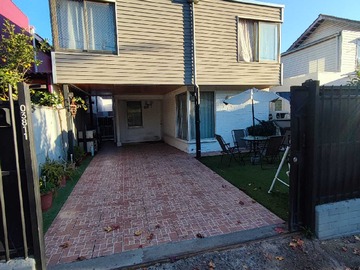 Venta / Casa / Puente Alto