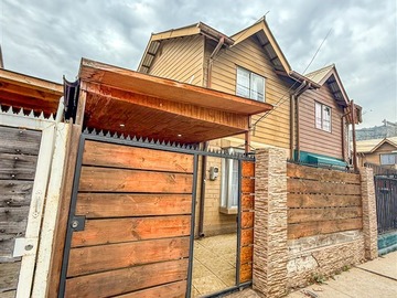 Venta / Casa / Puente Alto