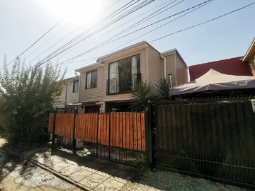 Venta / Casa / Puente Alto