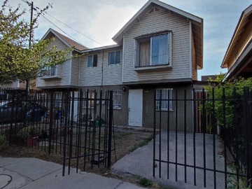 Venta / Casa / Puente Alto