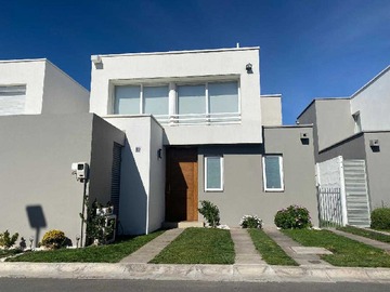 Venta / Casa / Puente Alto