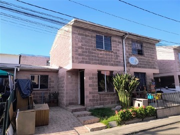 Venta / Casa / Puente Alto