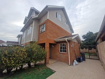 Venta / Casa / Puente Alto