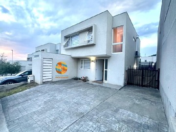 Venta / Casa / Puente Alto