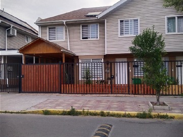Venta / Casa / Puente Alto