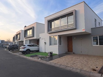 Venta / Casa / Puente Alto