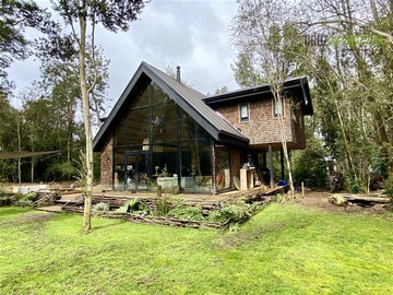 Venta / Casa / Puerto Varas