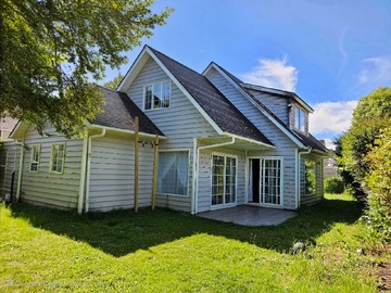 Venta / Casa / Puerto Varas