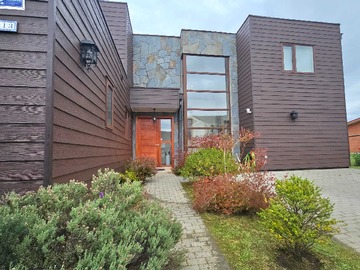 Venta / Casa / Puerto Varas