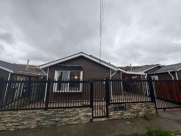 Venta / Casa / Puerto Varas