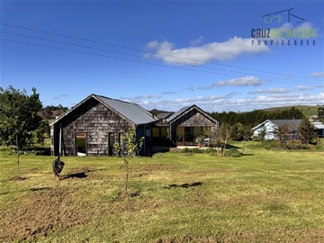 Venta / Casa / Puerto Varas