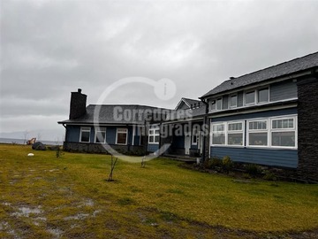 Venta / Casa / Puerto Varas