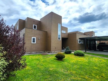 Venta / Casa / Puerto Varas
