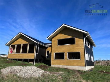 Venta / Casa / Puerto Varas