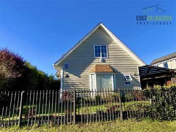 Venta / Casa / Puerto Varas