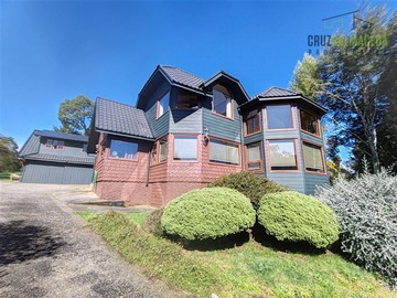 Venta / Casa / Puerto Varas